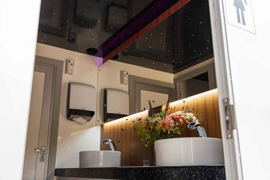 2+1 Toilet unit interior